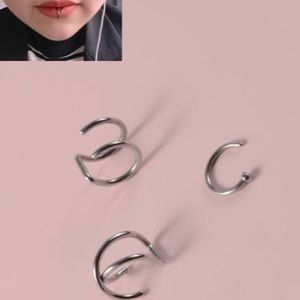 Lip Ring Set (non pierced) 🌸2/$28 OR 🌺3/$33